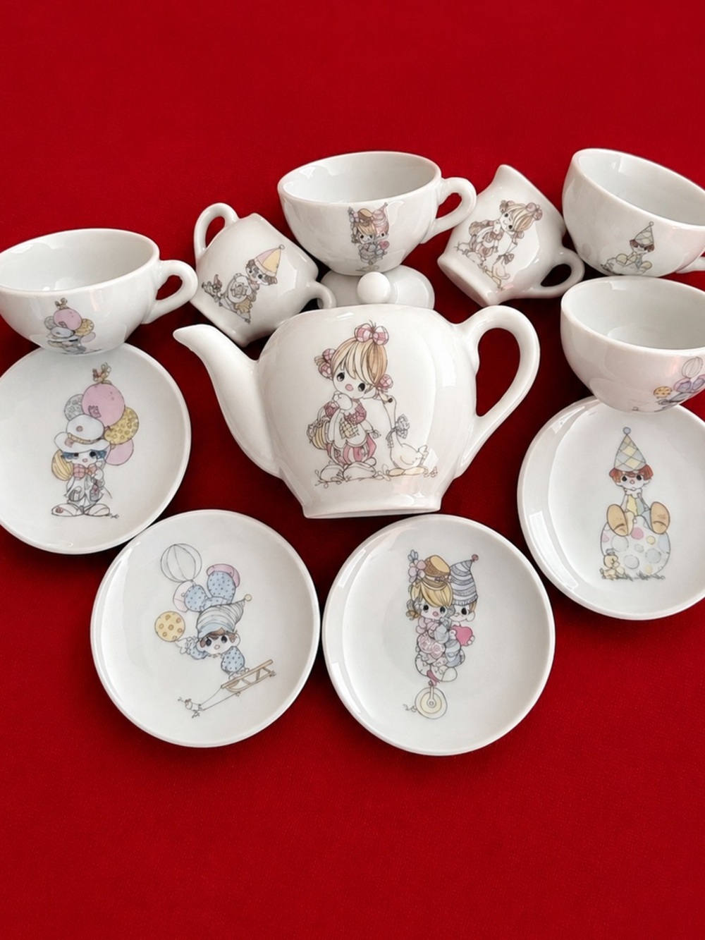 PRECIOUS MOMENTS All The World Loves A Clown Mini Tea Set Vintage Miniature